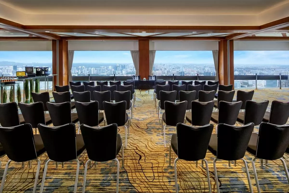 Swissotel The Stamford SALLON (Copy).jpg